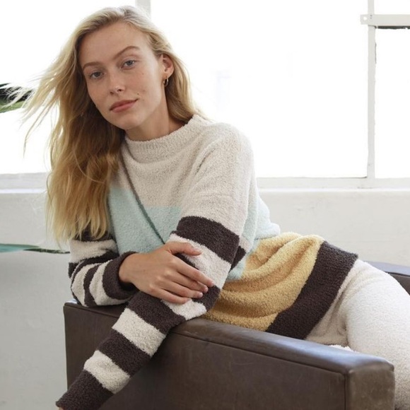 Hello Nite Los Angeles Sweet & Sour Stripe Loungewear Sweater - Picture 2 of 13